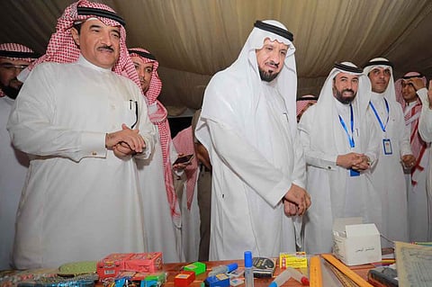 بالصور.. وكيل إمارة الجوف يُطلق مهرجان كاف الصيفي السياحي بالقريات