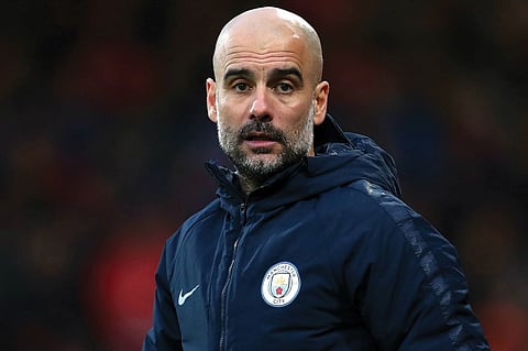 جوارديولا يرد على انتقادات «التغطرس» بعد جولة الصين