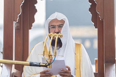 السديس يوصي الحجاج بمعاونة رجال الأمن على حفظ النِّظَام