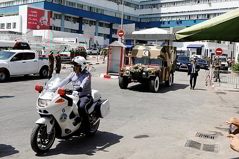 بالفيديو والصور.. تونس تودع رئيسها بحضور دولي وحشود ترفع الأعلام