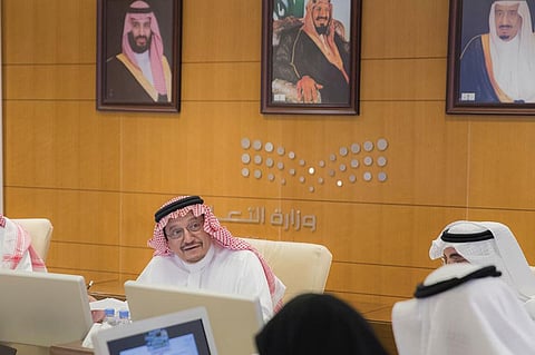 بالصور.. وزير التعليم يوجه بتوفير كامل التجهيزات لانطلاق العام الدراسي