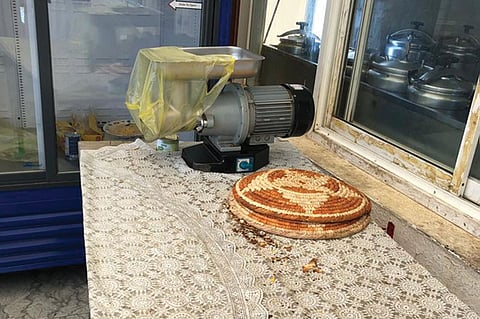 إغلاق 4 محلات وضبط مواد غذائية غير صالحة للاستهلاك الآدمي برجال ألمع