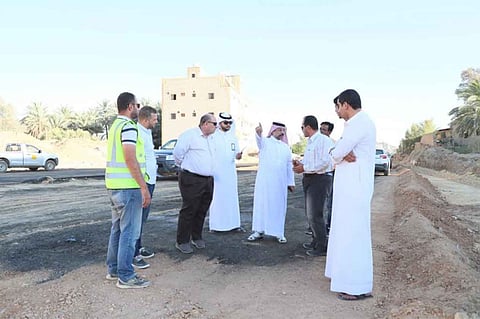 بالصور.. أمين الجوف يتفقد أعمال طريق الملك سعود بسكاكا ويؤكّد إنجازه في موعده