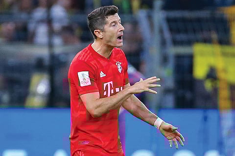 ليفاندوفيسكي يطالب بتعزيز صفوف بايرن ميونخ بعد الهزيمة من دورتموند