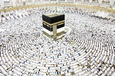 «العمل» تصدر 54 ألف تأشيرة عمل لـ65 منشأة في موسم الحج