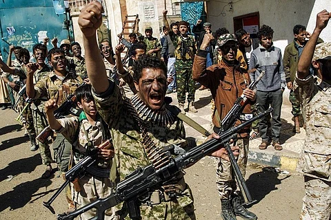 السفير آل جابر: المستفيد مما يحدث في عدن ميليشيا الحوثي