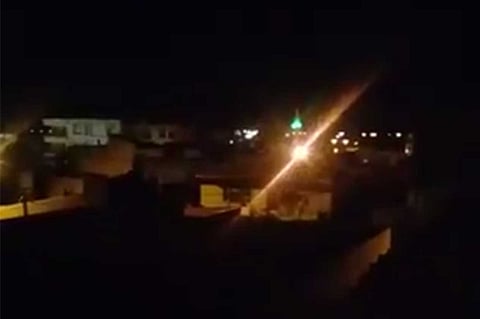 بالفيديو.. انفجار مستودع ذخيرة تركي.. والجيش يجلي السكان
