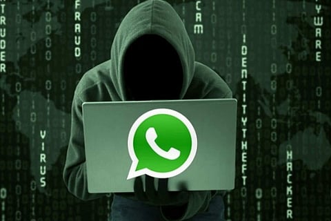 ثغرة في «واتس آب» تورط المستخدمين في جرائم مروعة