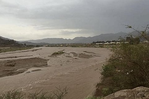 نصيحة من «مدني نجران» بخصوص بطون الأودية ومجاري السيول