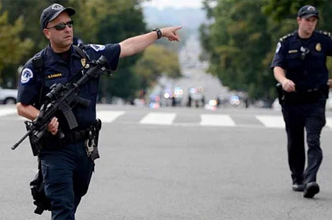 الشرطة الأمريكية تبحث عن «بطل» أنقذ حياة كثيرين بحادث إل باسو