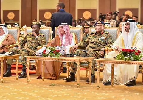 الجبير يؤكد موقف السعودية الراسخ بالوقوف بجانب الشعب السوداني