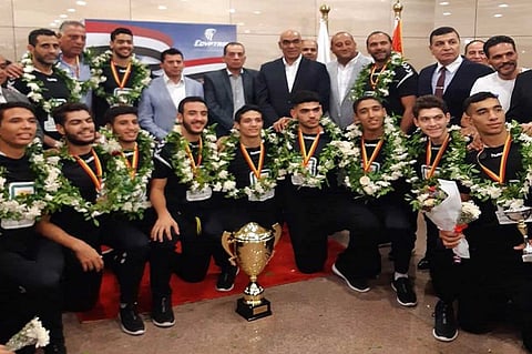 استقبال حافل لمنتخب ناشئي اليد المصري بعد تتويجه بكأس العالم