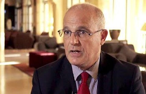 آرون يُطالب «الانتقالي» بالبقاء في صف الحكومة اليمنية الشرعية ضد الحوثيين