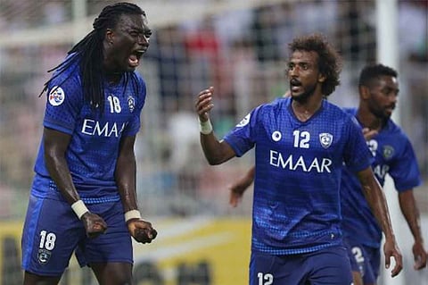 6 لاعبين بالهلال يخشون الكارت الأصفر في مواجهة الاتحاد.. اليوم