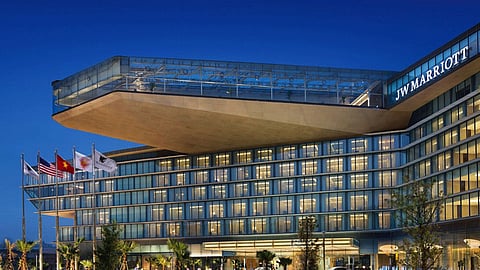 أكبر سلسلة فنادق عالمية تتخلى عن مستلزمات الحمام البلاستيكية