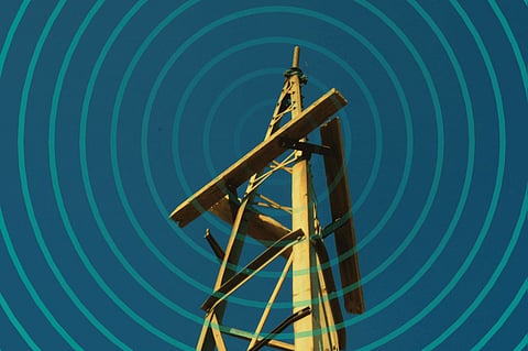 مخاطر الترددات الكهرومغناطيسية تزداد مع انطلاق «الجيل الخامس»