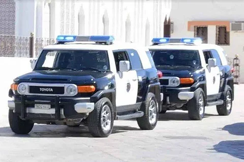الإطاحة بصاحب فيديو «الأقراص المخدرة» في جدة وبحوزته المزيد