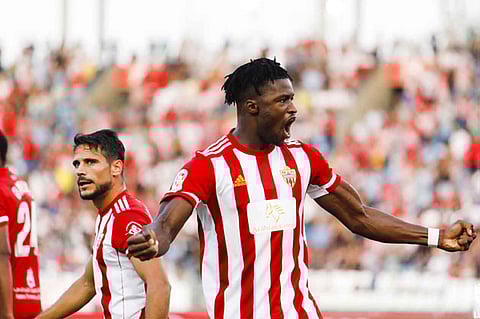 ألميريا يصنع الحدث في الأندلس ومدربه «غارق في الدهشة»