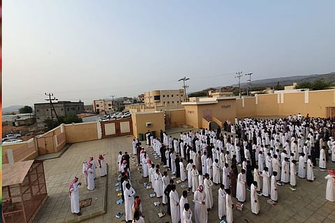 صور توثق عودة طابور الصباح لطلاب «الحد الجنوبي» بعد غياب دام 4 سنوات