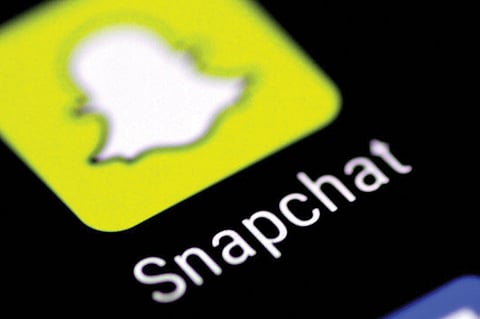 الشرطة الكويتية تطيح بشاب وفتاة خدشا الحياء العام ونشرا الواقعة عبر سناب شات