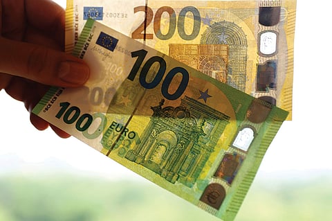 ضبط واحدة من أكبر شبكات تزوير العملات في أوروبا بالبرتغال