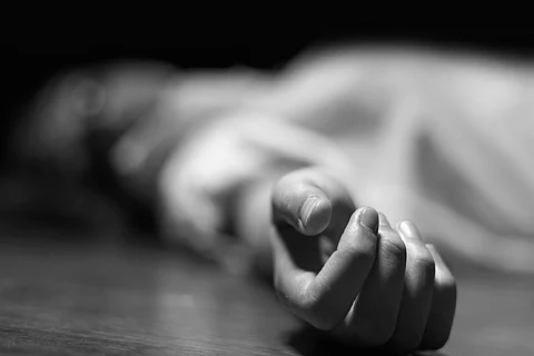 كاميرات المراقبة الخاصة بمدرسة بشر بن الوليد تبوح باللحظات الأخيرة للطالب الضحية.. و«عاجل» تنشر التفاصيل
