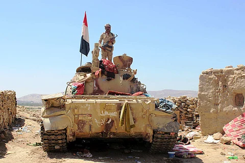 مقتل وإصابة عناصر حوثية في كمين مُحكم للجيش اليمني شماليّ الضالع