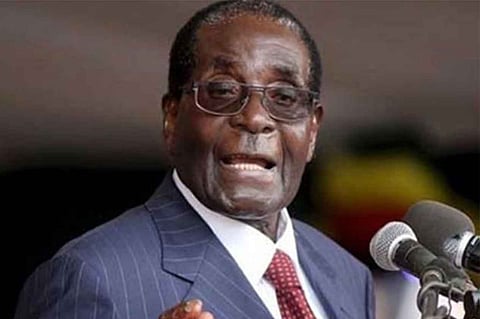 جثة رئيس زيمبابوي السابق ما زالت حائرة بين الأسرة والحكومة