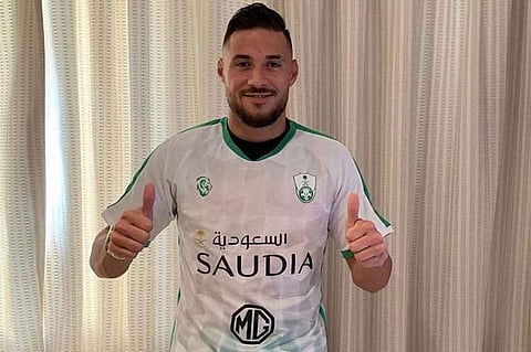 الجزائري بلايلي في جدة اليوم لبدء رحلته مع الأهلي