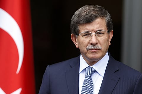 أحمد داوود أوغلو يستقيل رسميًّا من «حزب أردوغان» ويتعهد بخطوة تهدِّد مستقبل الرئيس التركي