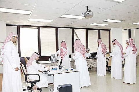 وظائف إدارية وفنية شاغرة بالهيئة الملكية بالجبيل