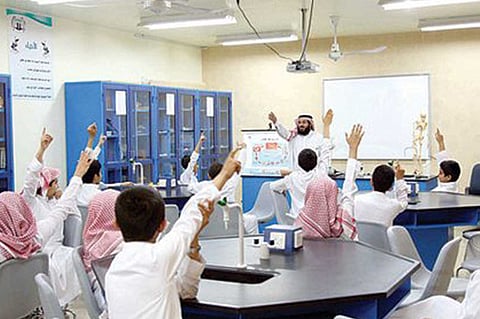 «حصص النشاط» تعود لـ«دائرة الجدل».. وخبراء تعليم يعرضون الحل
