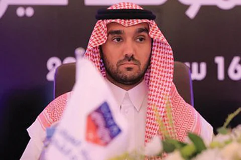 الأمير عبدالعزيز بن تركي الفيصل رئيسًا للاتحاد العربي لكرة القدم بالتزكية