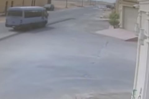 «تعليم الرياض»: الحافلة المتسببة في وفاة طالبة حي الشفا تابعة لنقل خاص