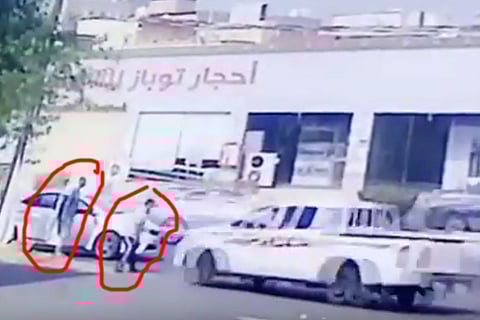 بالفيديو.. «عاجل» تكشف ملابسات حادث الدهس المتعمَّد لشابين بجازان