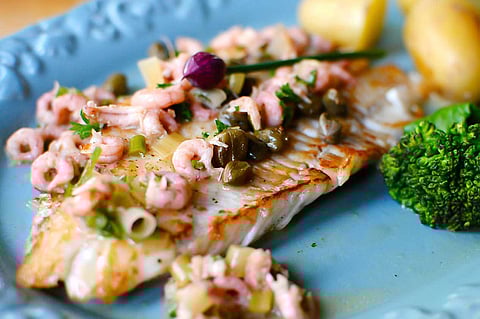 وجبة سمك تشعل موجة غضب في بريطانيا