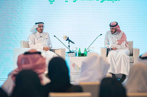 الوشيمي: اللهجة العامية ليست خطرًا على اللغة العربية