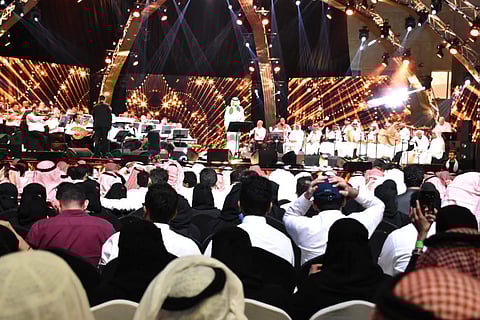 بالصور.. أنغام تشدو على المسرح الروماني بجازان.. ومحمد عبده لأهالي المنطقة: «وحشتوني»