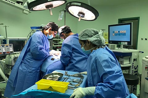 إنقاذ طفلة بعملية نوعية بمستشفى أبها للولادة والأطفال