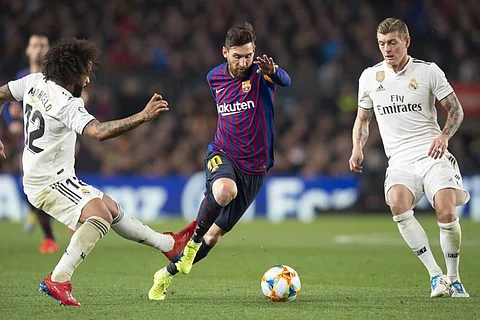 رسميًا.. إقامة «كلاسيكو» ريال مدريد وبرشلونة في الظهيرة