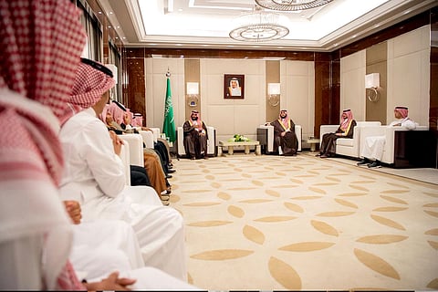 ولي العهد يعزّي أسرة وذوي اللواء الراحل عبد العزيز الفغم: كان متفانيًا ومخلصًا