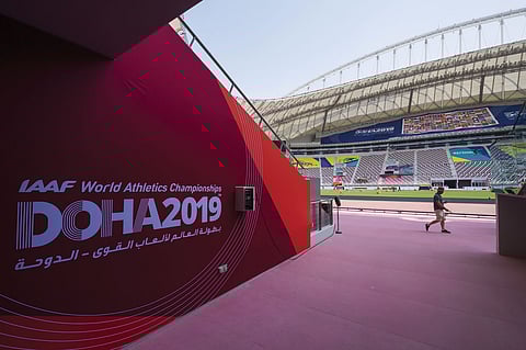 «البطولة الكارثة».. العالم يسخر من قطر وأصوات تطالب بسحب مونديال كرة القدم