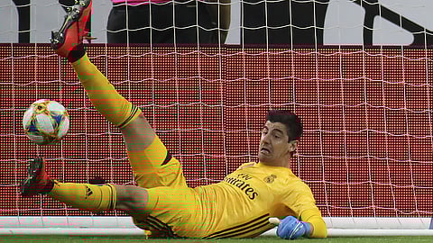 معركة جديدة تنتظر كورتوا على مركز الحارس الأول لريال مدريد