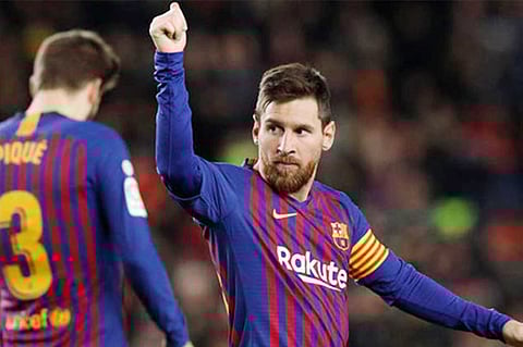 ميسي يهدد جريزمان بالرحيل عن برشلونة