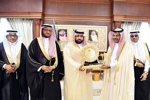 بالصور.. الأمير محمد بن عبدالعزيز يستقبل مديري تعليم جازان وصبيا بمناسبة اليوم العالميّ للمعلّم