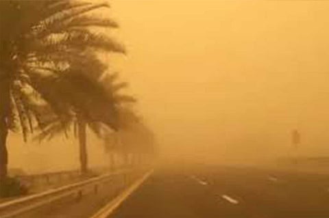 «مدني جازان» يجدد تحذيراته من التقلبات الجوية وينبه بعدم دخول الأودية