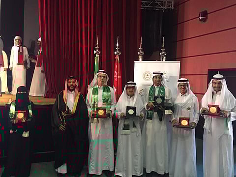 الطلاب السعوديون يحصدون الذهب في العاصمة العمانية