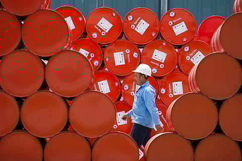 «الجلسة الثانية» تهبط بأسعار النفط.. و«برميل برنت» بـ58.88 دولارًا