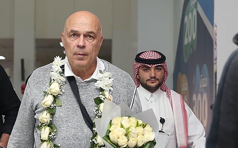 بالصور.. جروس في جدة لبدء ولايته الثالثة مع الأهلي