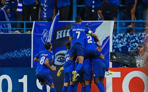 بـ«محيط الرعب».. الإثارة حاضرة بالشوط الأول لمواجهة الهلال والسد